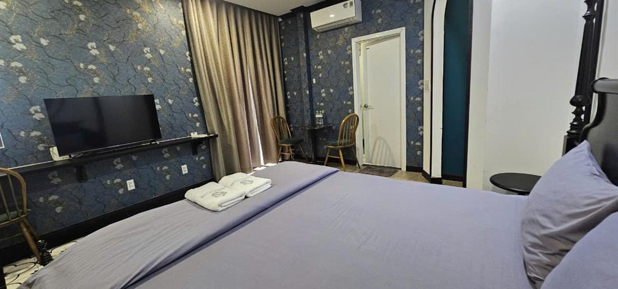 Sargon D'luxe Khách sạn
